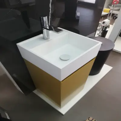 1668044534636c56f622