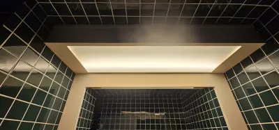 Nicho Iluminado com Revestimento em Verde Esmeralda miniatura 2