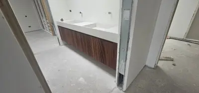 Móvel de WC Suspenso em Nogueira e Solid Surface miniatura 4